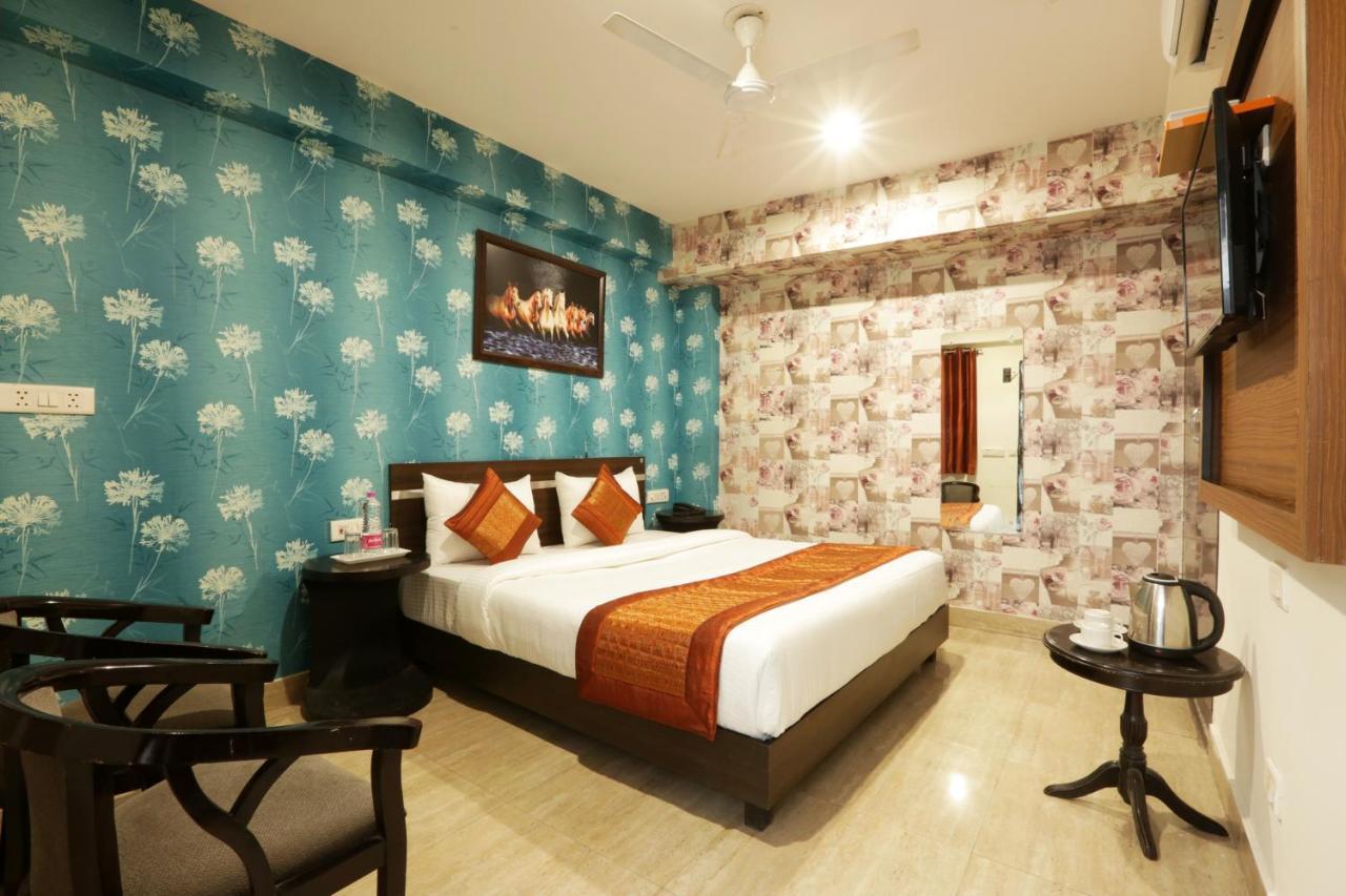 Hotel Classic Nueva Delhi Exterior foto