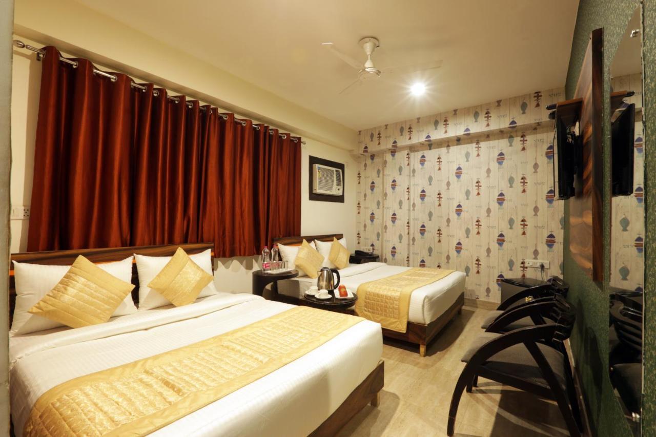 Hotel Classic Nueva Delhi Exterior foto