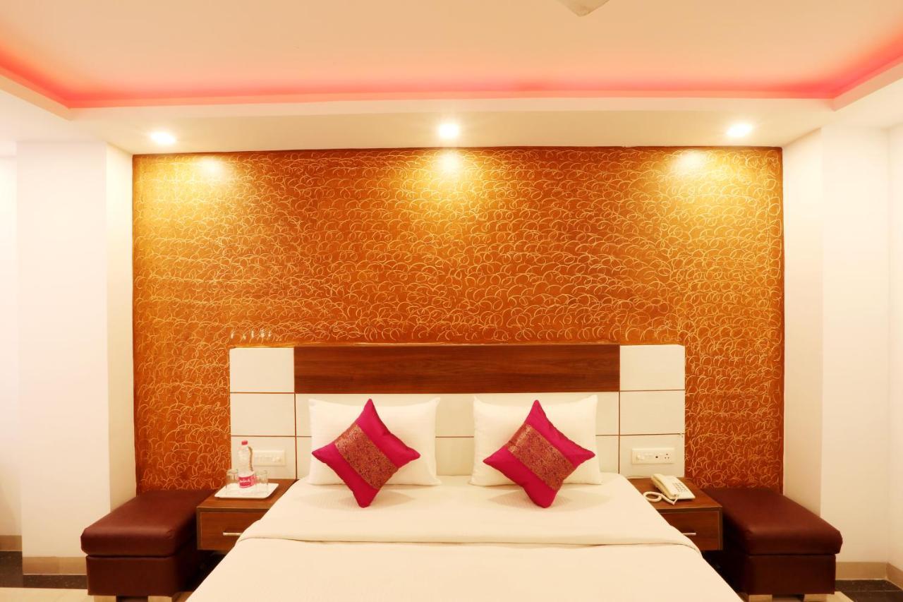 Hotel Classic Nueva Delhi Exterior foto